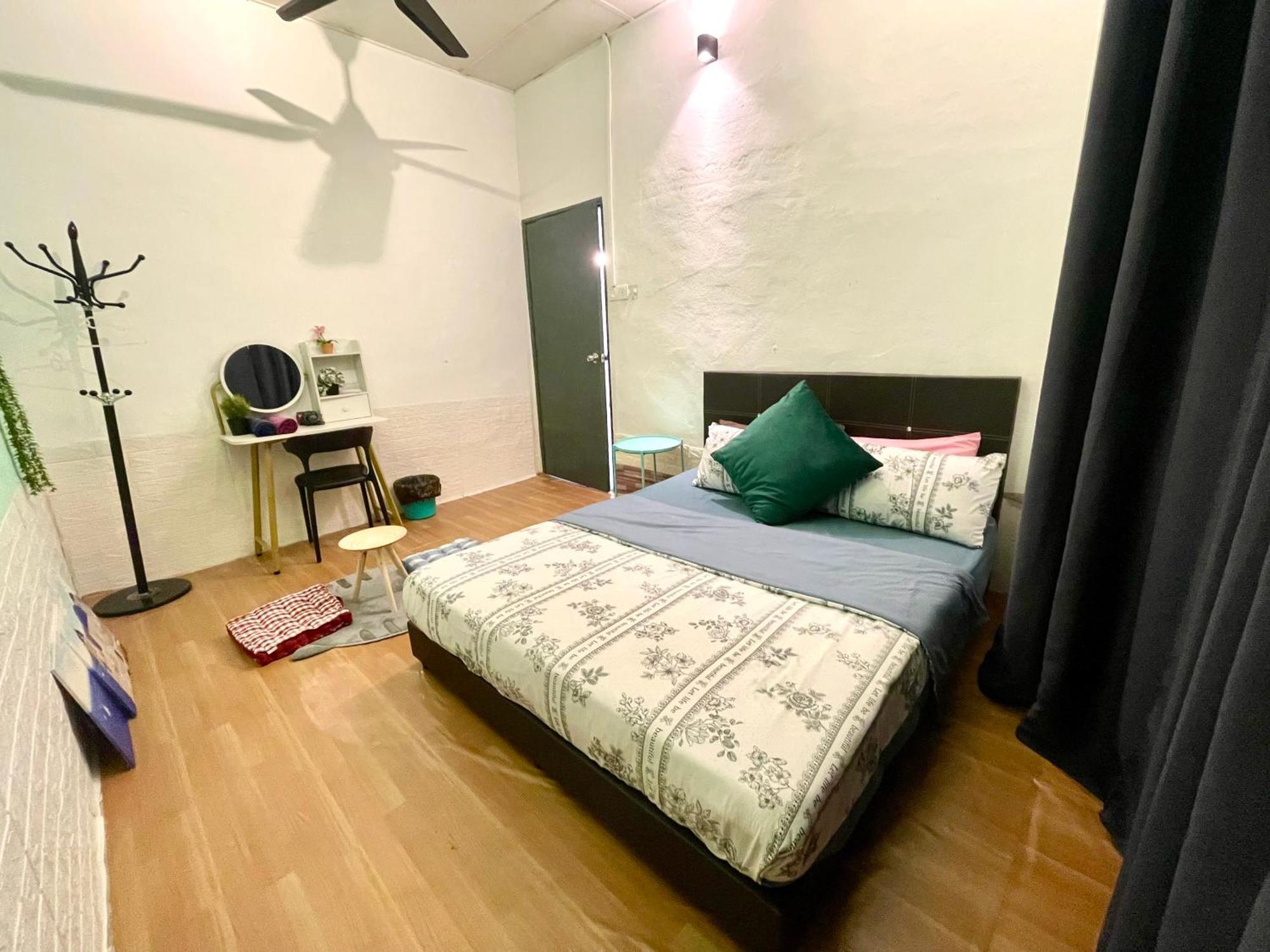 Entire Cozy Home 16 • 3 Bedroom @ Alma Bukit Mertajam Extérieur photo